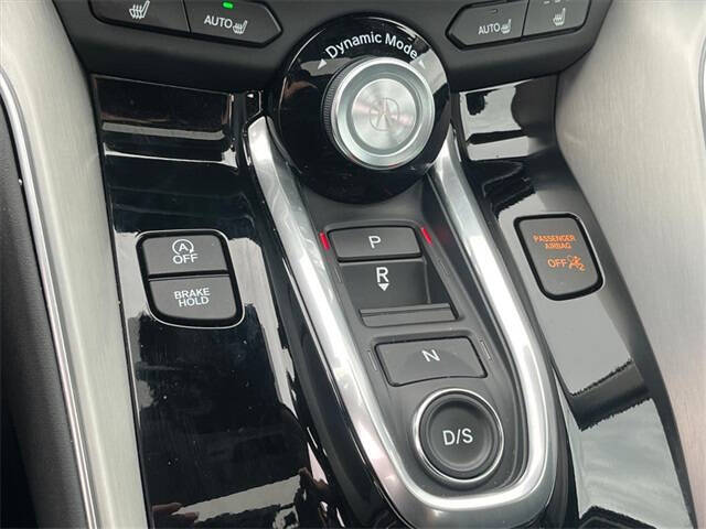 2025 Acura TLX w/Tech