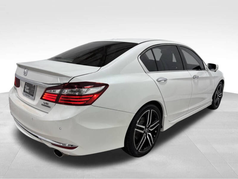 2017 Honda Accord Touring