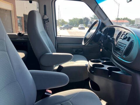 2007 Ford E-Series E-350 SD XLT
