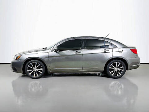 2012 Chrysler 200 S