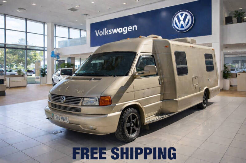 2004 Winnebago Rialta 22QD
