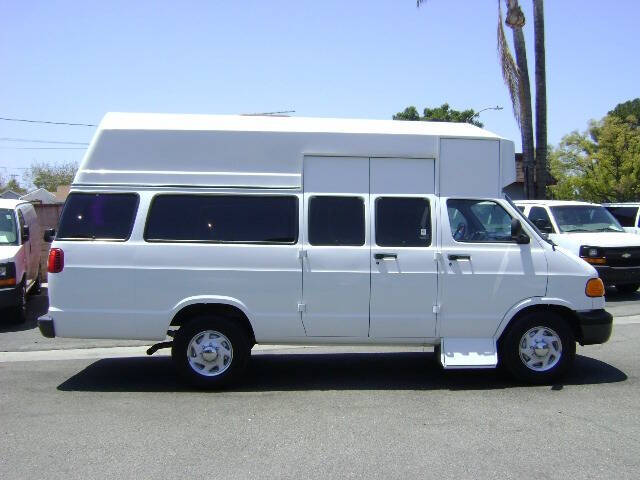 2000 Dodge Ram Van 3500
