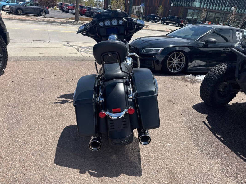 2020 Harley-Davidson Street Glide