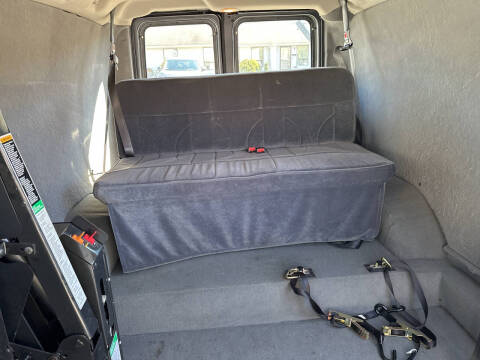 2006 Ford E-Series E-250