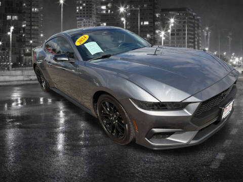 2024 Ford Mustang EcoBoost Premium
