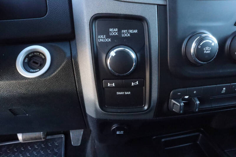 2015 RAM 2500 Power Wagon Tradesman