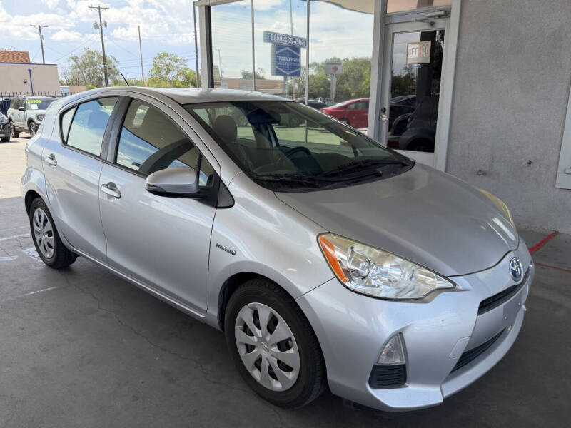 2014 Toyota Prius c Two