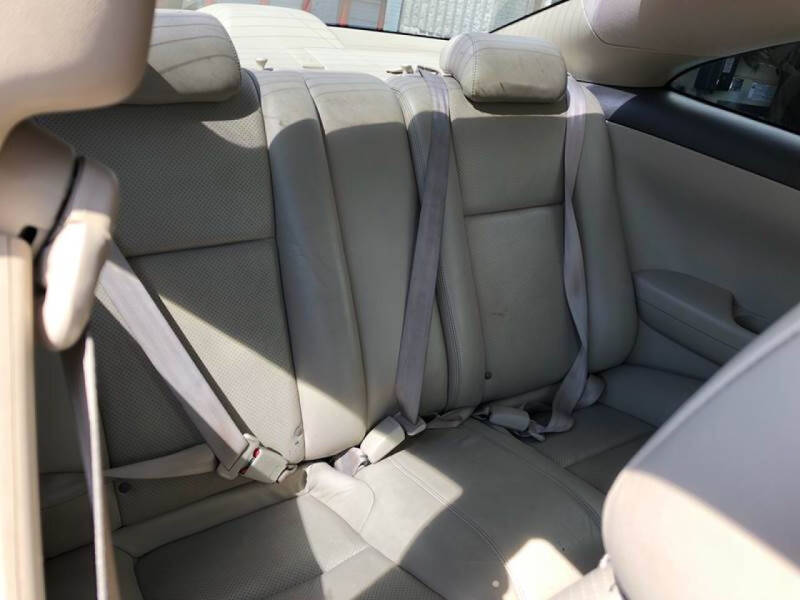 2004 Toyota Camry Solara SE