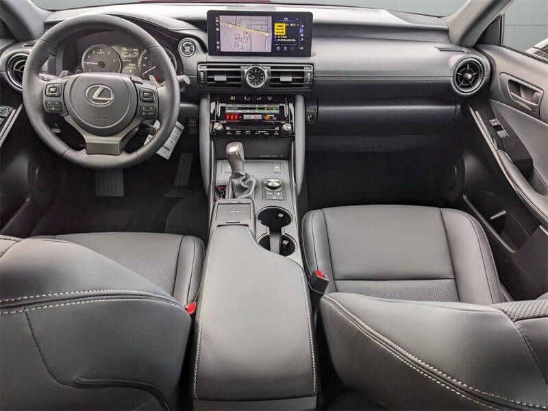 2025 Lexus IS 350 F SPORT Design