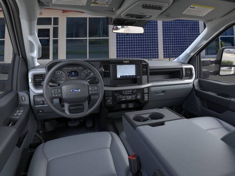 2025 Ford F-550 Super Duty