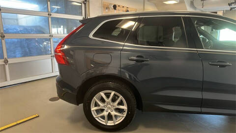 2020 Volvo XC60 T5 Momentum