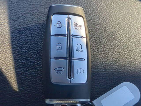 2023 Genesis G70
