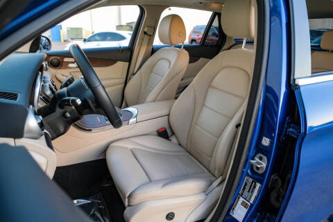 2022 Mercedes-Benz GLC GLC 300