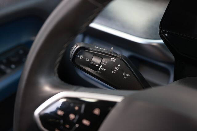 2025 Volkswagen ID. Buzz Pro S