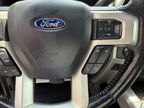 2022 Ford F-350 Super Duty Lariat