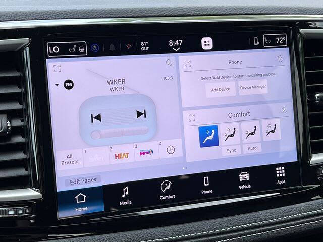 2027 Chrysler Pacifica Select