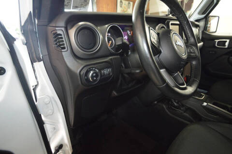 2022 Jeep Gladiator Willys