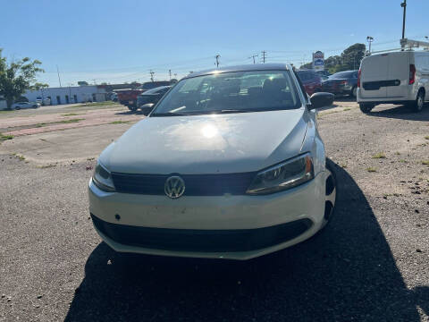 2014 Volkswagen Jetta for sale at TOWN AUTOPLANET LLC in Portsmouth VA