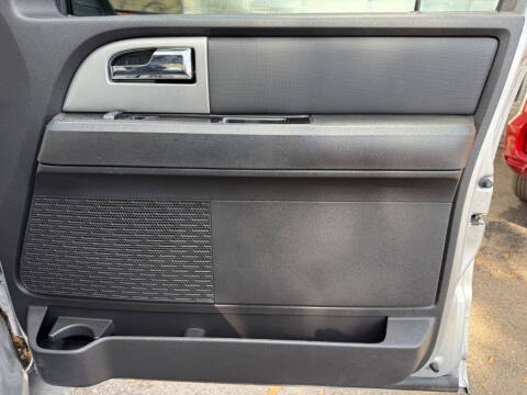 2011 Ford Expedition XLT