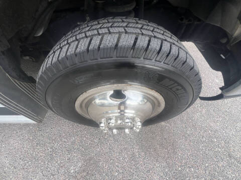 2013 Forest River SUNSEEKER 3050S