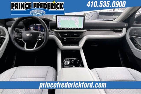 2025 Ford Explorer Platinum