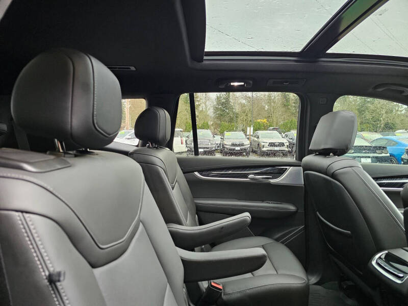 2023 Cadillac XT6 Premium Luxury