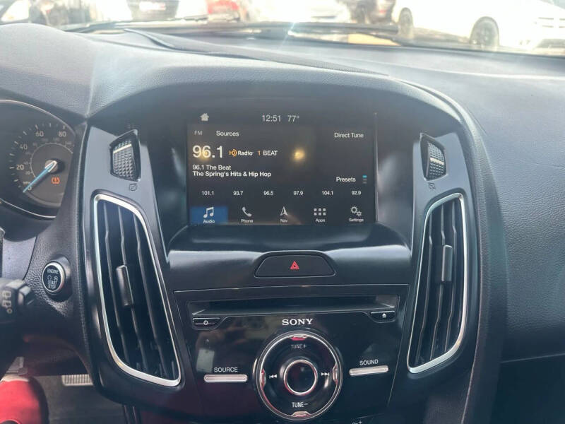 2018 Ford Focus Titanium