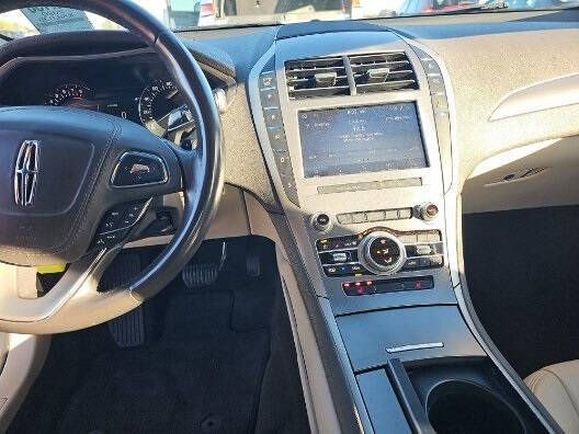 2020 Lincoln MKZ Standard