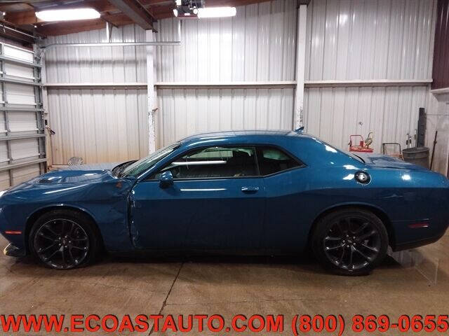 2020 Dodge Challenger R/T's photo