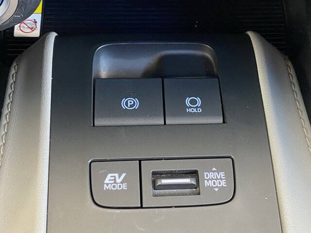 2021 Toyota Venza LE