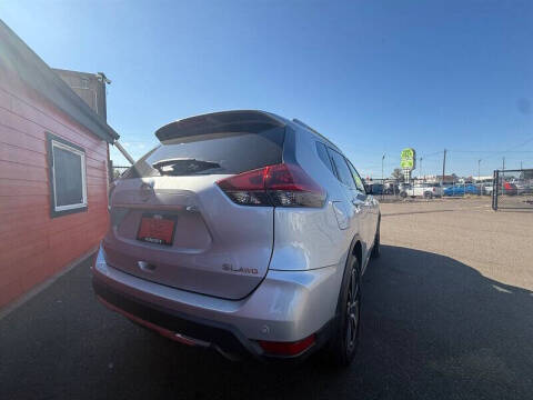 2020 Nissan Rogue SL