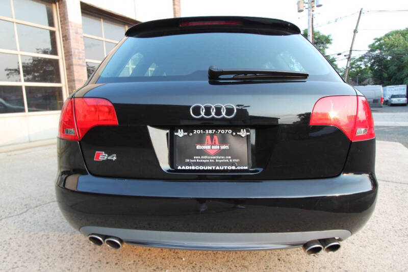 2005 Audi S4 Base photo 39