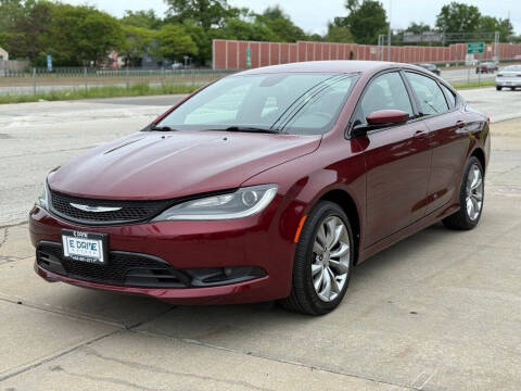 2016 Chrysler 200 S