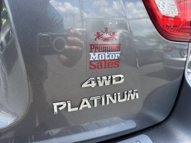 2017 Nissan Pathfinder Platinum