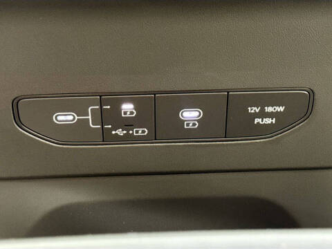 2024 Kia EV9 Land