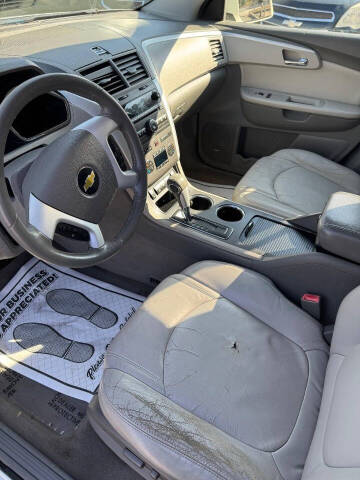 2011 Chevrolet Traverse LT
