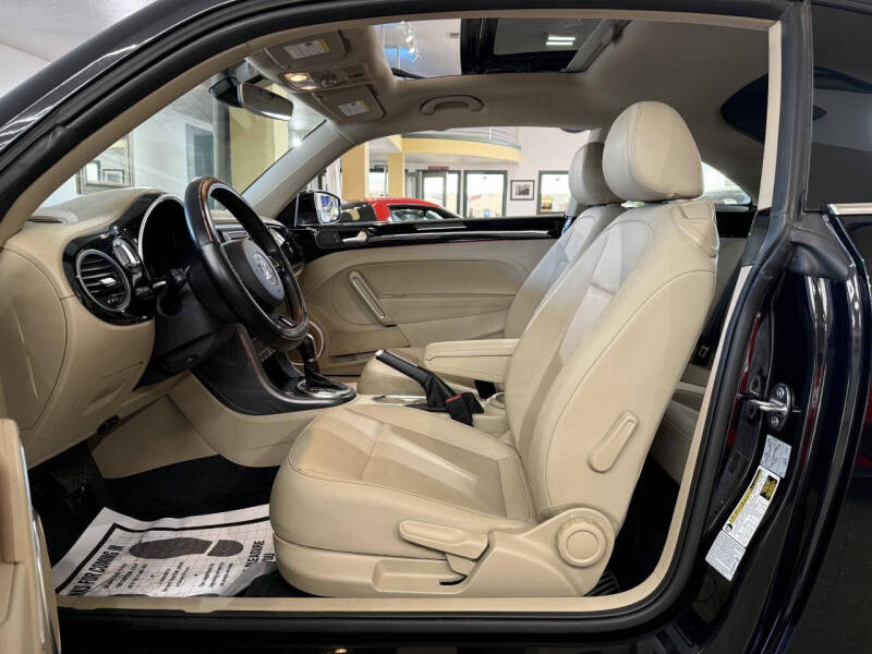 2018 Volkswagen Beetle 2.0T SE