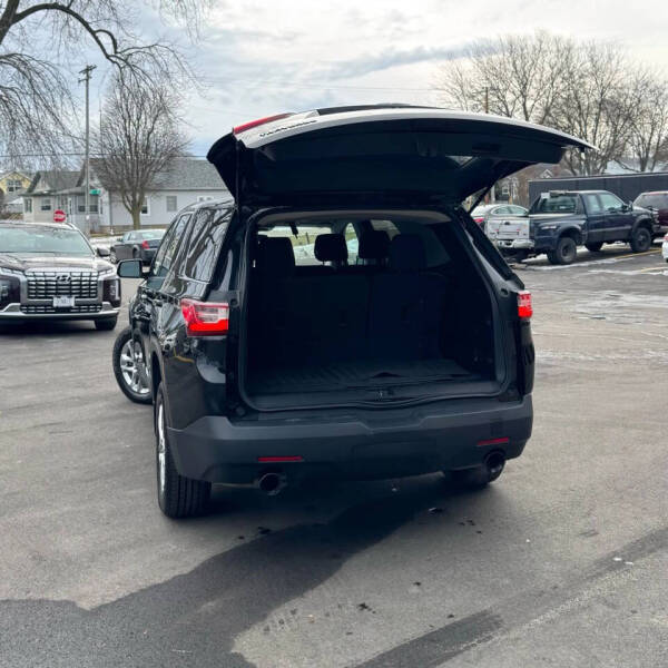 2020 Chevrolet Traverse LS