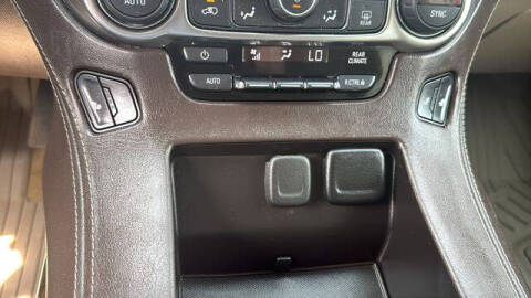 2017 Chevrolet Suburban LT
