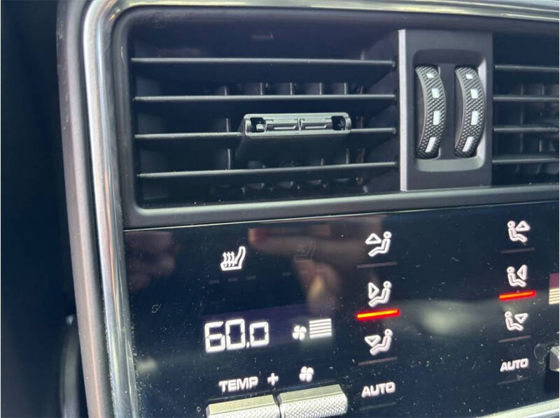 2019 Porsche Cayenne S