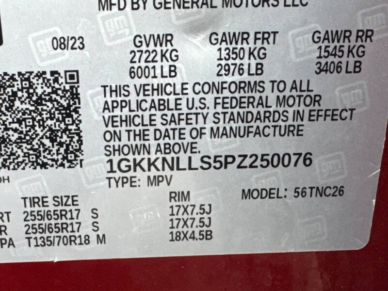 2023 GMC Acadia AT4