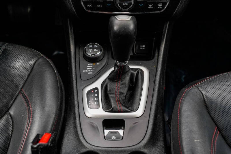 2016 Jeep Cherokee Trailhawk