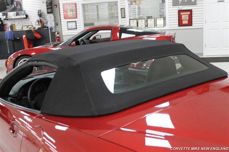 2004 Chevrolet Corvette 59