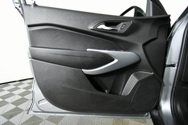 2025 Chevrolet Trax RS