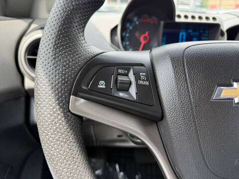 2015 Chevrolet Sonic LT Auto