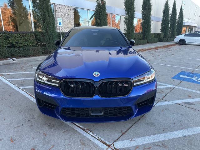 2023 BMW M5