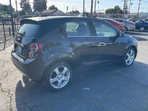2015 Chevrolet Sonic LTZ Auto