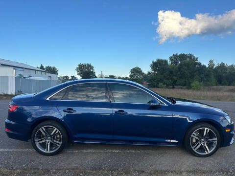 2017 Audi A4 2.0T quattro Premium Plus