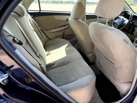 2012 Toyota Corolla LE