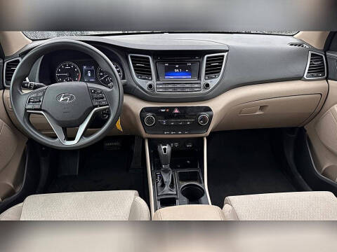 2018 Hyundai Tucson SE